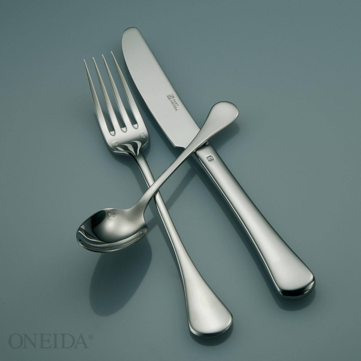 18/10 Stainless Butter Spreader X590927