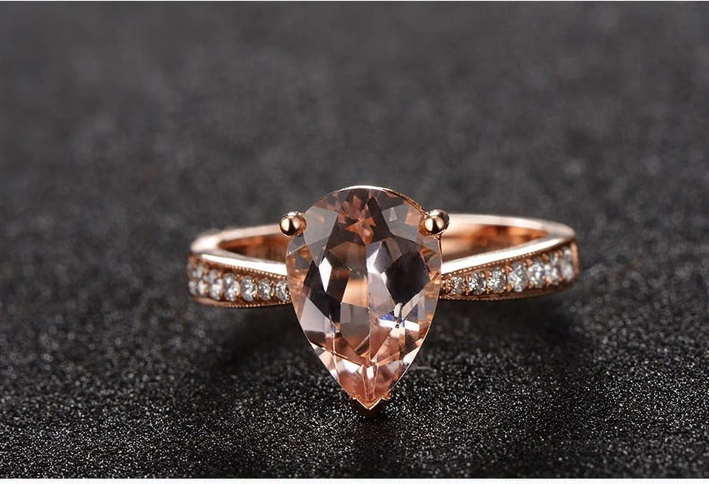 1.50 Carat Morganite and Diamond Halo Engagement Ring in Rose Gold O776400