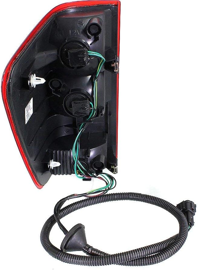 Tail Light Assembly Set of 2 for Nissan Titan A106