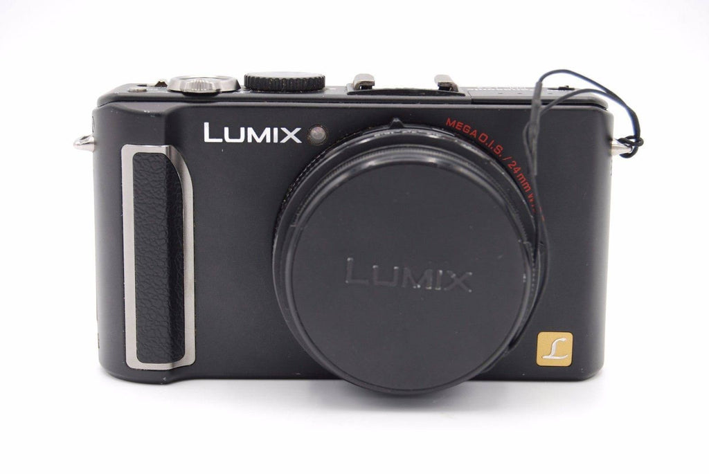 Digital Camera D64588
