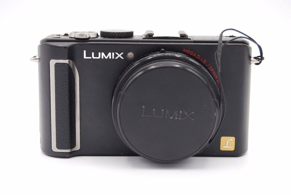Digital Camera D64588