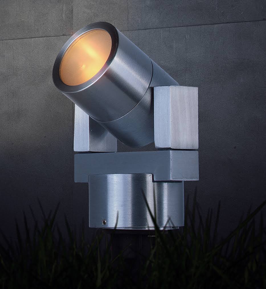 Satin Aluminum LED Landscape Spot Light T770