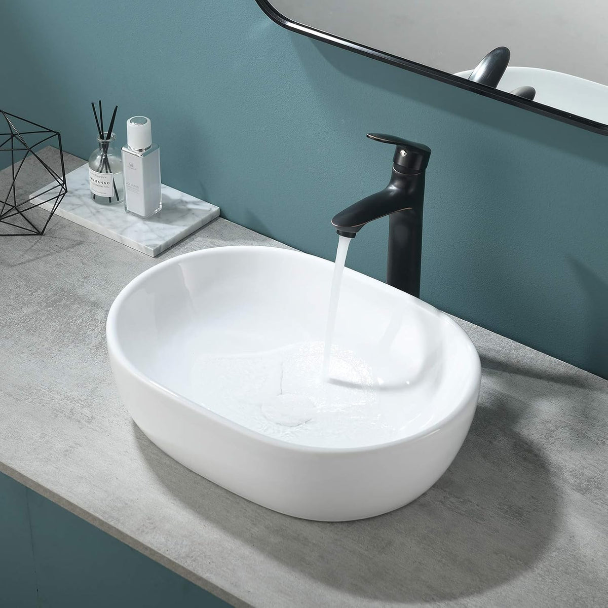 Modern Oval White Porcelain Ceramic Bathroom Vessel Sink N2220