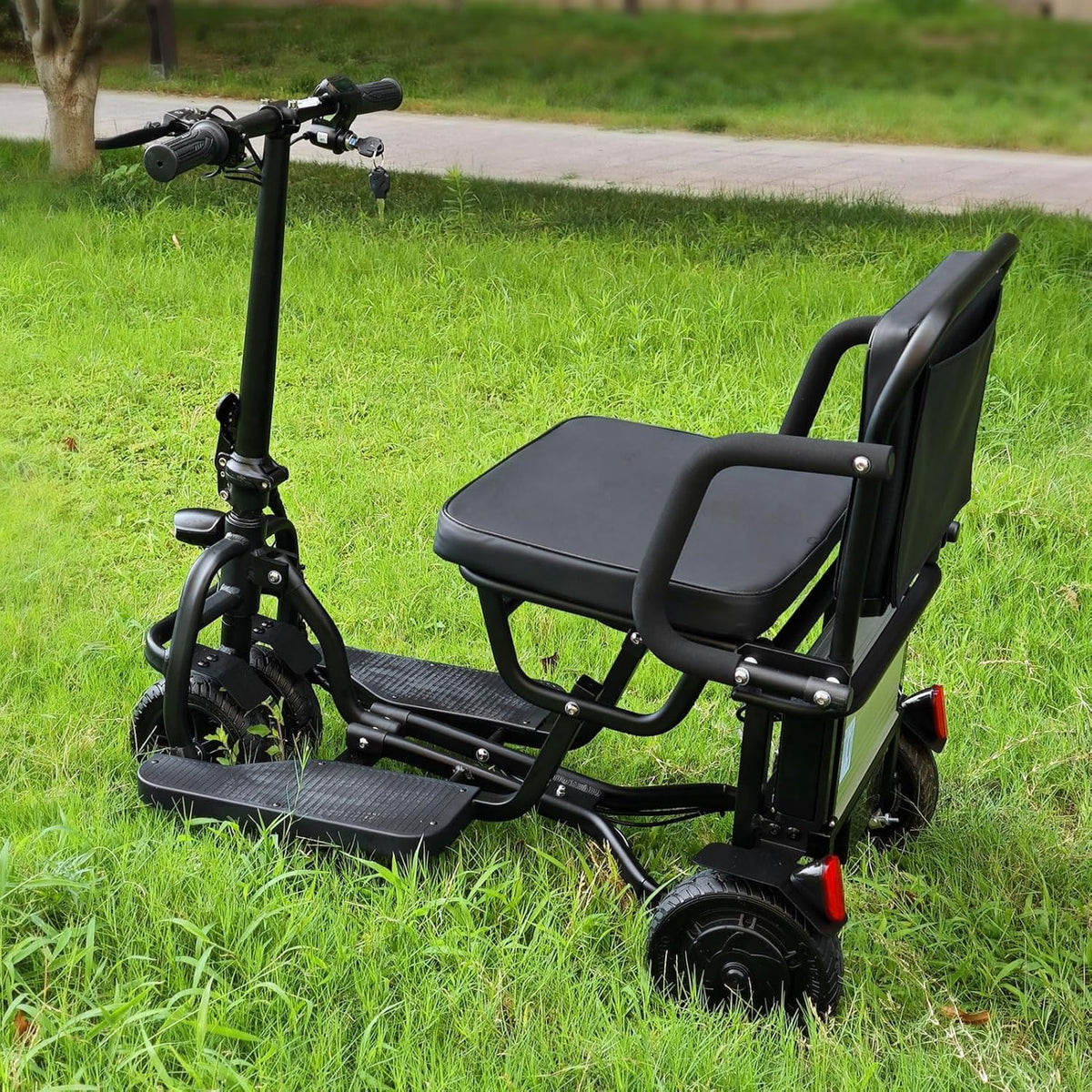Ultra Lightweight Folding Electric Scooter with Seat N137