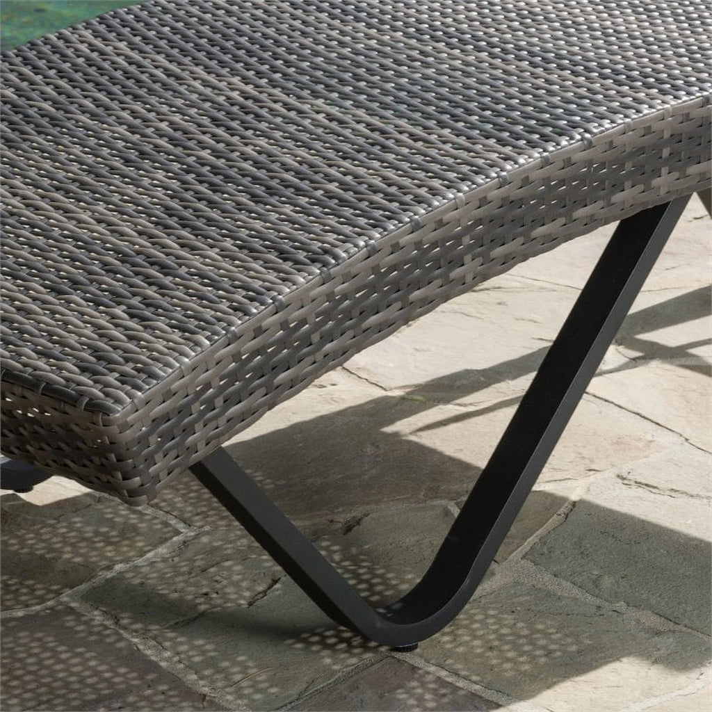 Gray Chaise Lounge Set of 2 D327987
