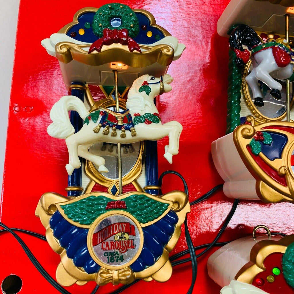 Holiday Carousel Music Mechanical 21 Carols Circus Wagon Display L8623