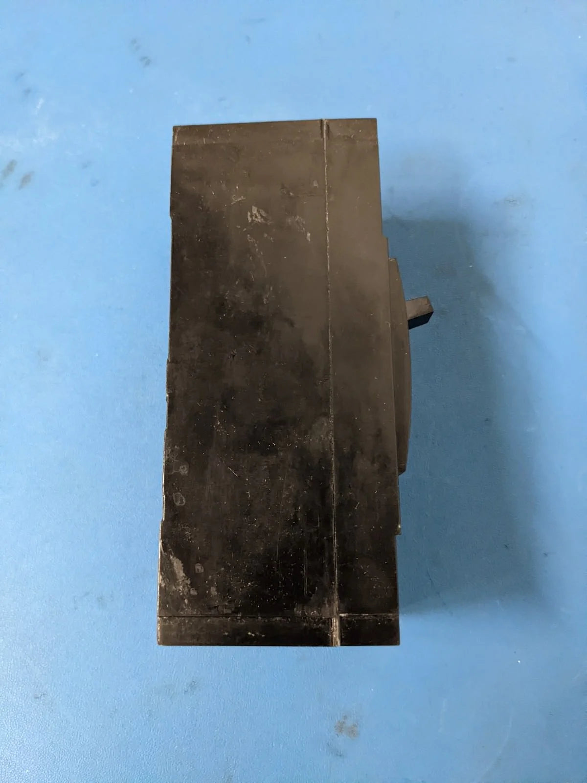 Circuit Breaker L361589
