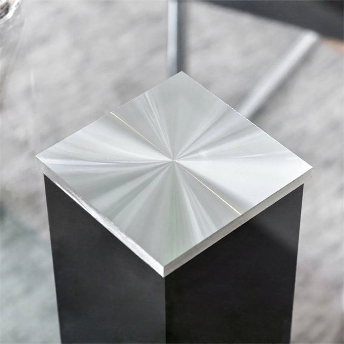 Glass Top Dining Table in Black and Silver E681835
