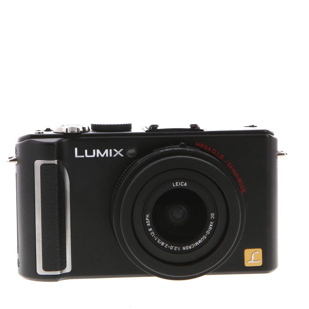 Digital Camera D64588