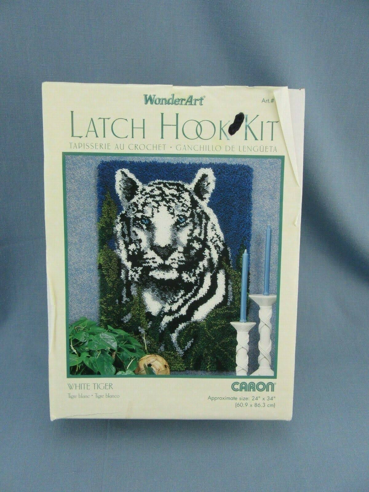 Latch Hook Kit White Tiger 24x34 I5061