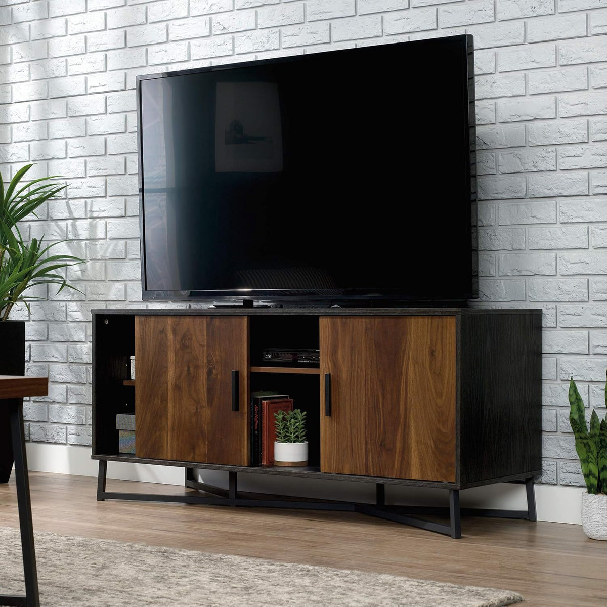 Credenza, Brew Oak Finish H7228