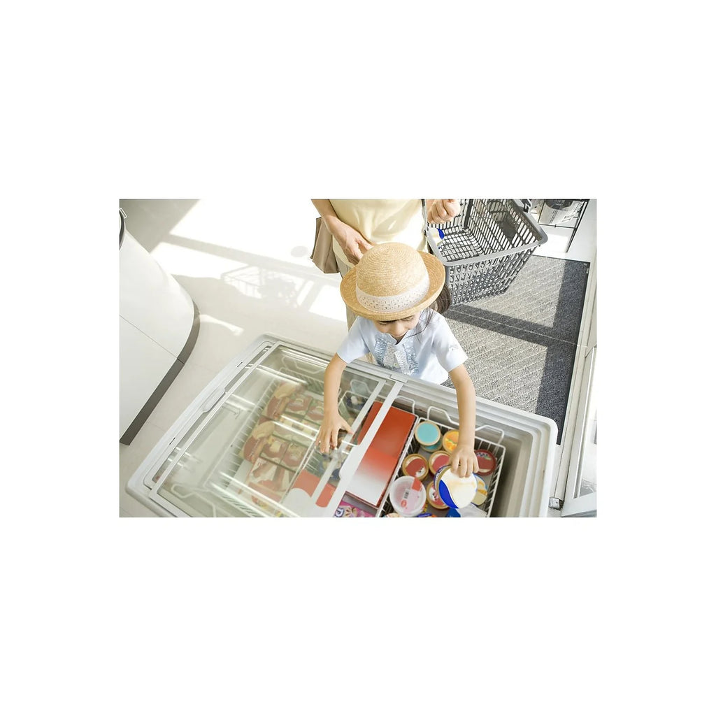 7.4 cu. ft. White Chest Freezer A207804