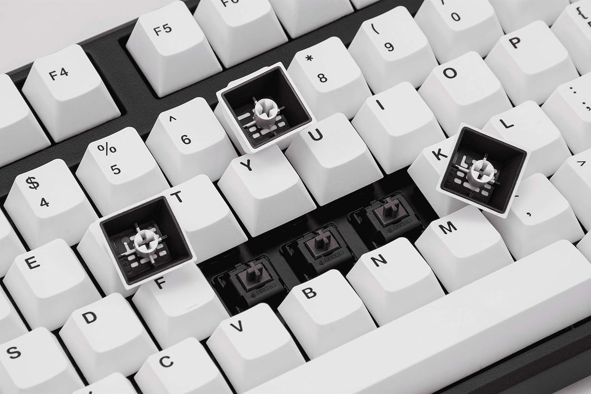 White OEM Profile 108 Keys PBT Keycaps with 6.25U Space Bar H142