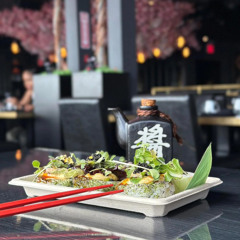 100 PACK Compostable Sugarcane Sushi Trays with Lids D95782